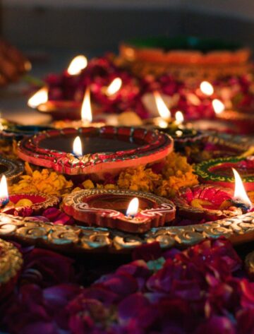 Celebrare il Diwali Festival delle Luci attraverso le Culture
