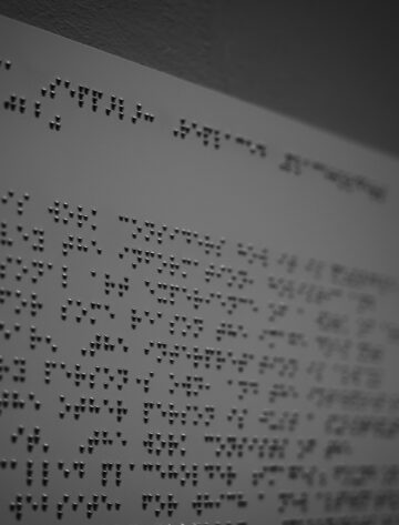 Come i servizi linguistici favoriscono il riconoscimento globale della Giornata mondiale del Braille