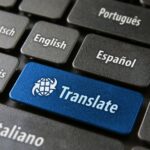 keyboard with spanish to english translation button