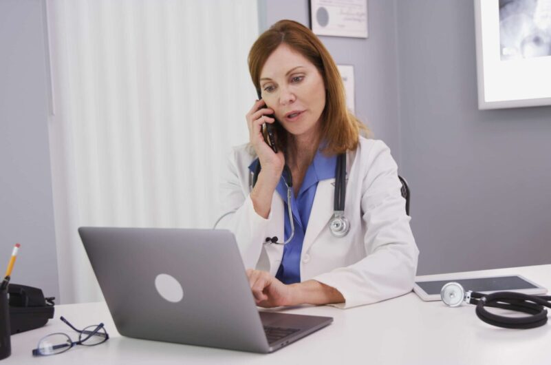 How Over-the-Phone Interpreting (OPI) Enhances Patient Experience in Multilingual Healthcare Settings