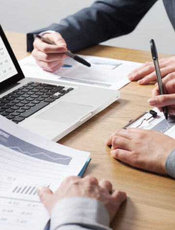 How to Use Data Analytics to Transform Localization Outcomes