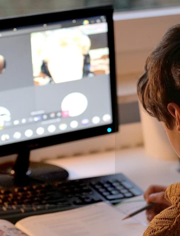 Breaking Language Barriers in E-Learning Platforms: How to Make Online Education More Accessible